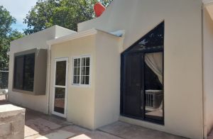 "OPORTUNIDAD" Venta de Casa en Santa Lucia en Terreno de 1,000 Vrs²